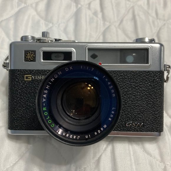 Yashica Camera with Case - Picture 4 of 12